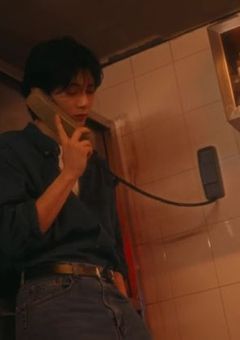 ⠀ ⠀ ⠀肩重い  .