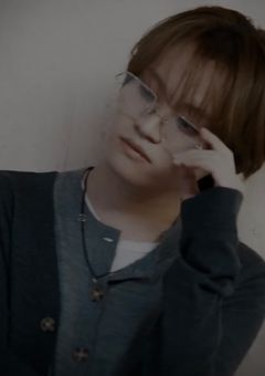 秘 め 事 レ ン ズ 。