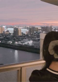 にゅふふふん