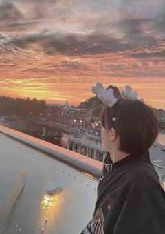 引っ越してきたお隣さん、推しだった件。