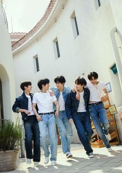 私のお兄ちゃんはあの5人組アイドルグループのメンバーだった？！