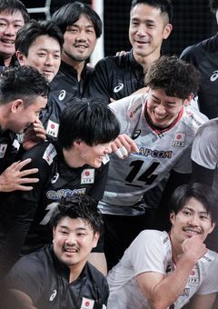 ┆日本代表が放ってくれない