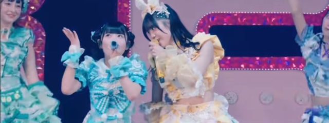 紅亜💋さんの壁紙画像