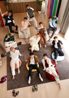 11人と幼なじみ