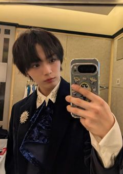 ホ ス ト 依 存 症