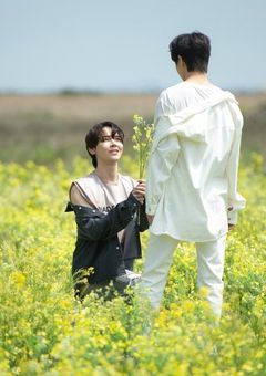 盲目の狼さんと嫁入りずきんくん