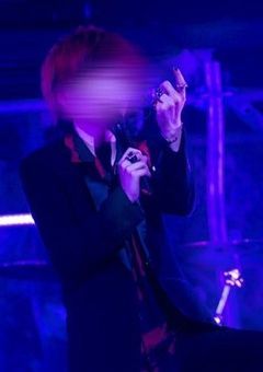 振り向いてほしいんです