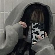 七瀬 菜奈ʚ🎀ɞ @ダウン中…さんのアイコン画像