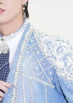 氷の王子、私には甘えてくる件ついて