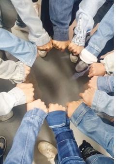 なんでお前だけ、俺を見ないの