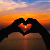 あやめ ෆ ̖́-‬ さんのアイコン画像