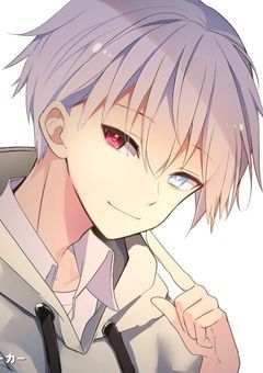 アルビノでオッドアイの俺は…