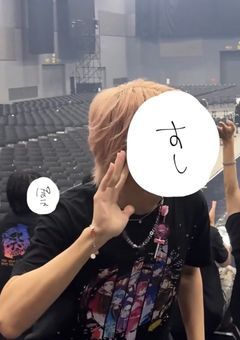 🪄𝐋𝐨𝐨𝐤𝐢𝐧𝐠 𝐟𝐨𝐫 𝐟𝐫𝐢𝐞𝐧𝐝𝐬🎀