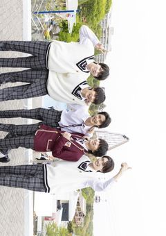 生徒会の５人組に絡まれていてるんですけど......