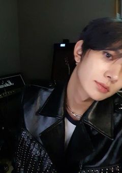 普通の青春をおくりたかったのに 。