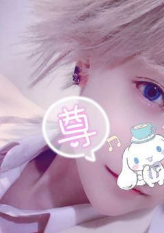 赤色のわんわんに愛されちゃってます！