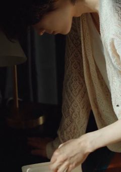 君の隣で、嘘を重ねる