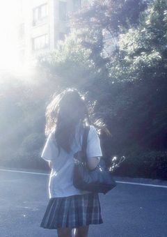 君を愛した証は、この胸に咲く宝石でした。