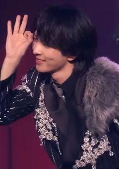 　ホテルに連れ込まれました。