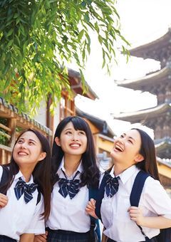 恋の修学旅行~推しと恋愛をしに来たのに溺愛されました~