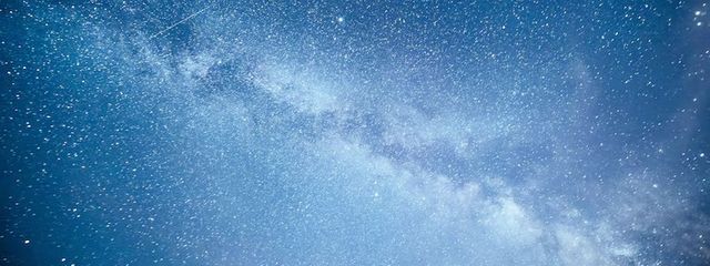 星河 月奈さんの壁紙画像