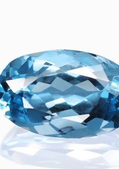 光る宝石と彼氏