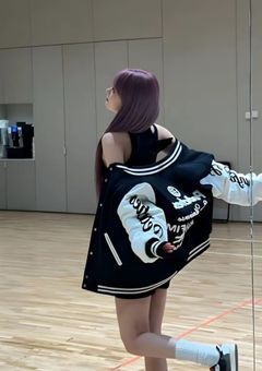 今日もマンネは腰パン日和。