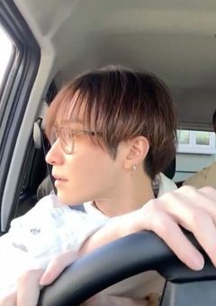 💙 " 不器用な彼と同棲生活