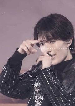    #  幼馴染 次の日 突然 アイドル に なってた 件