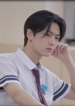 無愛想な君と人見知りな私