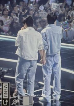 王座の裏の約束