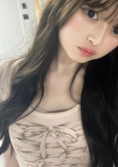 ACEes’ Only Girl 