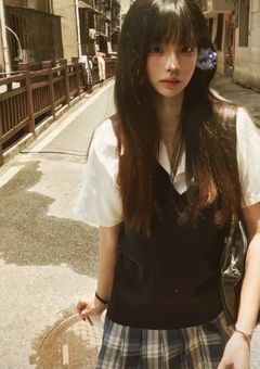 #  貴方のお隣だった私 .