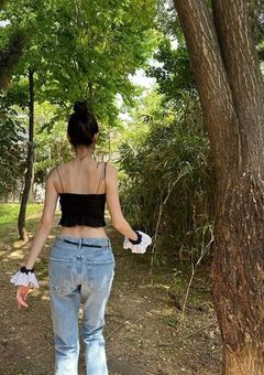 日韓ハーフの圧倒的美人。