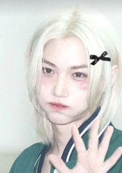 ‪ルームメイトは女の子.ᐟ.ᐣ