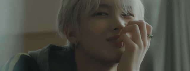 　富　樫　。さんの壁紙画像