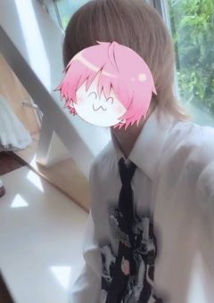 私の彼氏は学校では真面目だけど家ではデレデレドS?!(🩷⚔️)