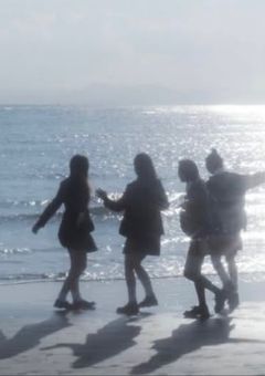 　　伝えたい　、 この想いヲ　。