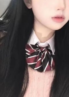 豹 変 す る 幼 馴 染 の 甘 い 誘 惑