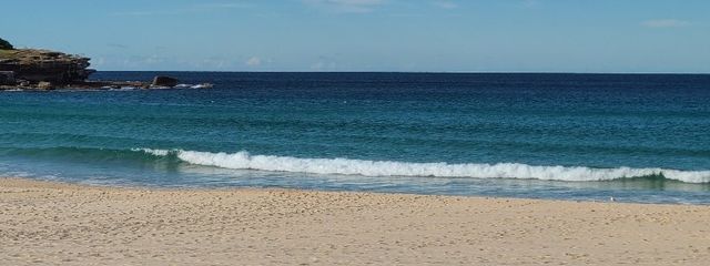 ザクロソーダさんの壁紙画像