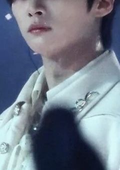 　大人気俳優と絶賛熱愛中 。