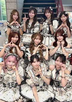 年下ドジっ子マネージャー、メンバーに守られてます