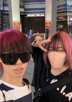 転生したらラッパー達の親友だった!?