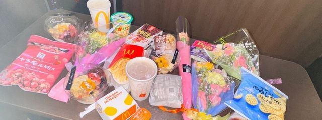 もものみさんの壁紙画像