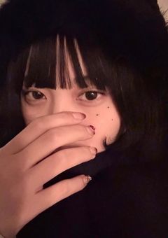 ⠀⠀⠀⠀KO1KEYZの女のコ