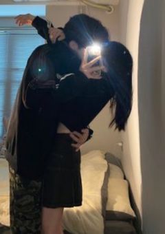 なにわ男子のビジュアル担当の彼女は若手人気女優です