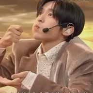 深夜の紅茶@🕊️🖤🍼さんのアイコン画像