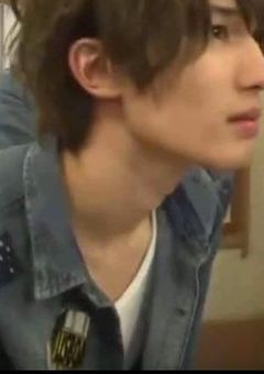 :   センター 、もう動けなくなったって  。