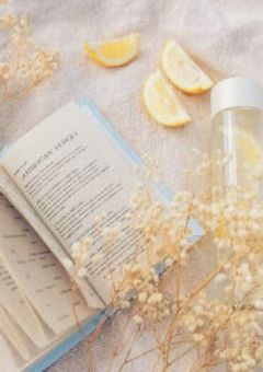  僕 が キ ミ に 恋 す る と き 、 キ ミ は  。 　〖黄〗