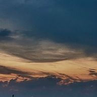 【公式アカウント】EstateLiedさんのアイコン画像